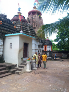 Shri Harihareshwar Temple
