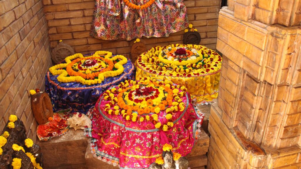 2015 — Harihareshwar Revival, Nairi